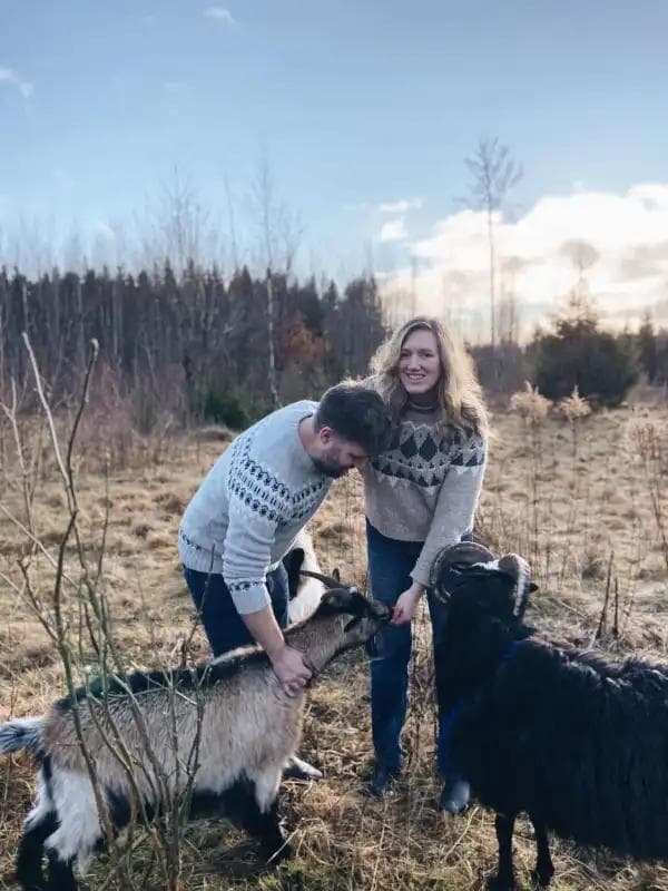 Alexander & Emelie klappar getterna