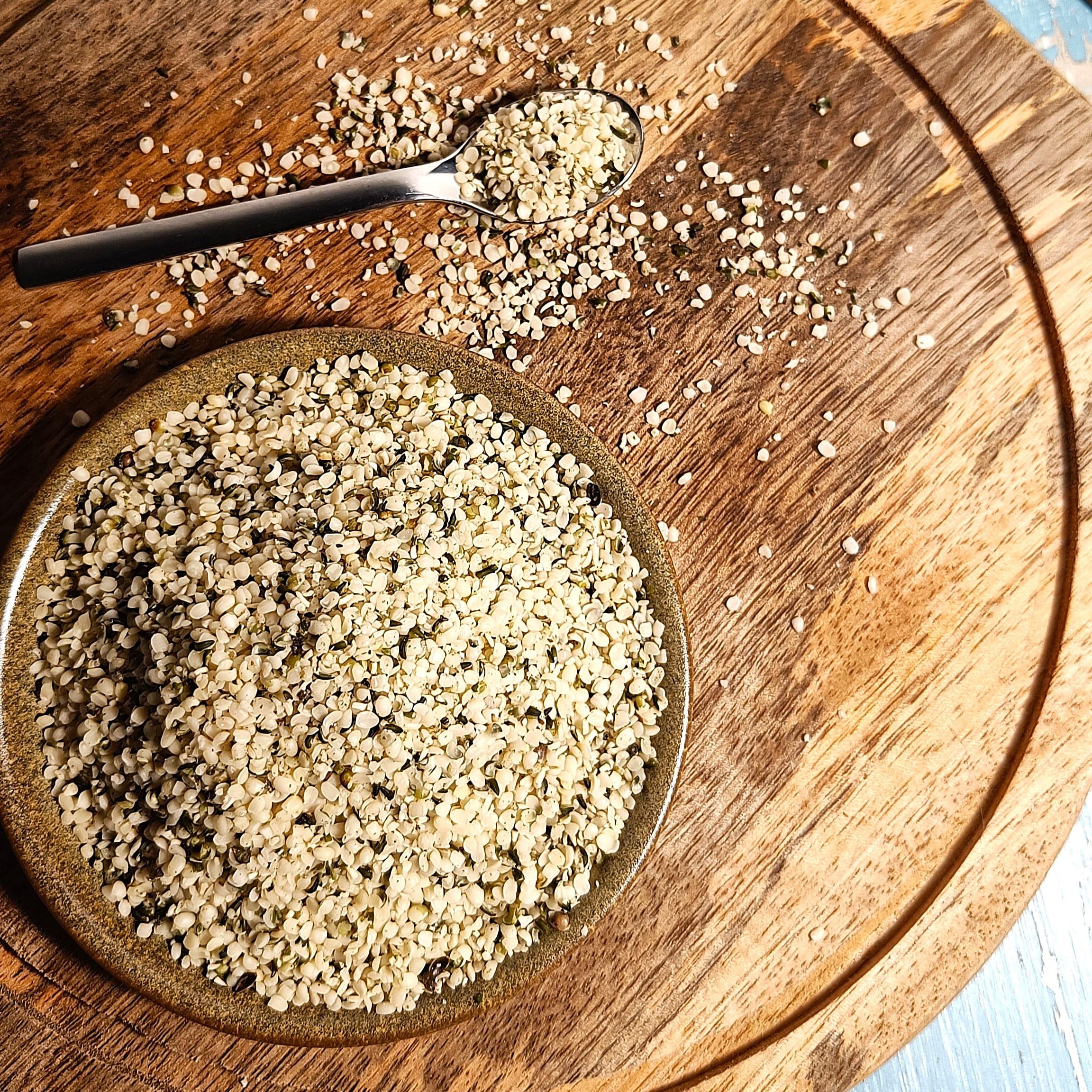 Skalade skånska hampafrön, ekologiska, 250 g - KRAV