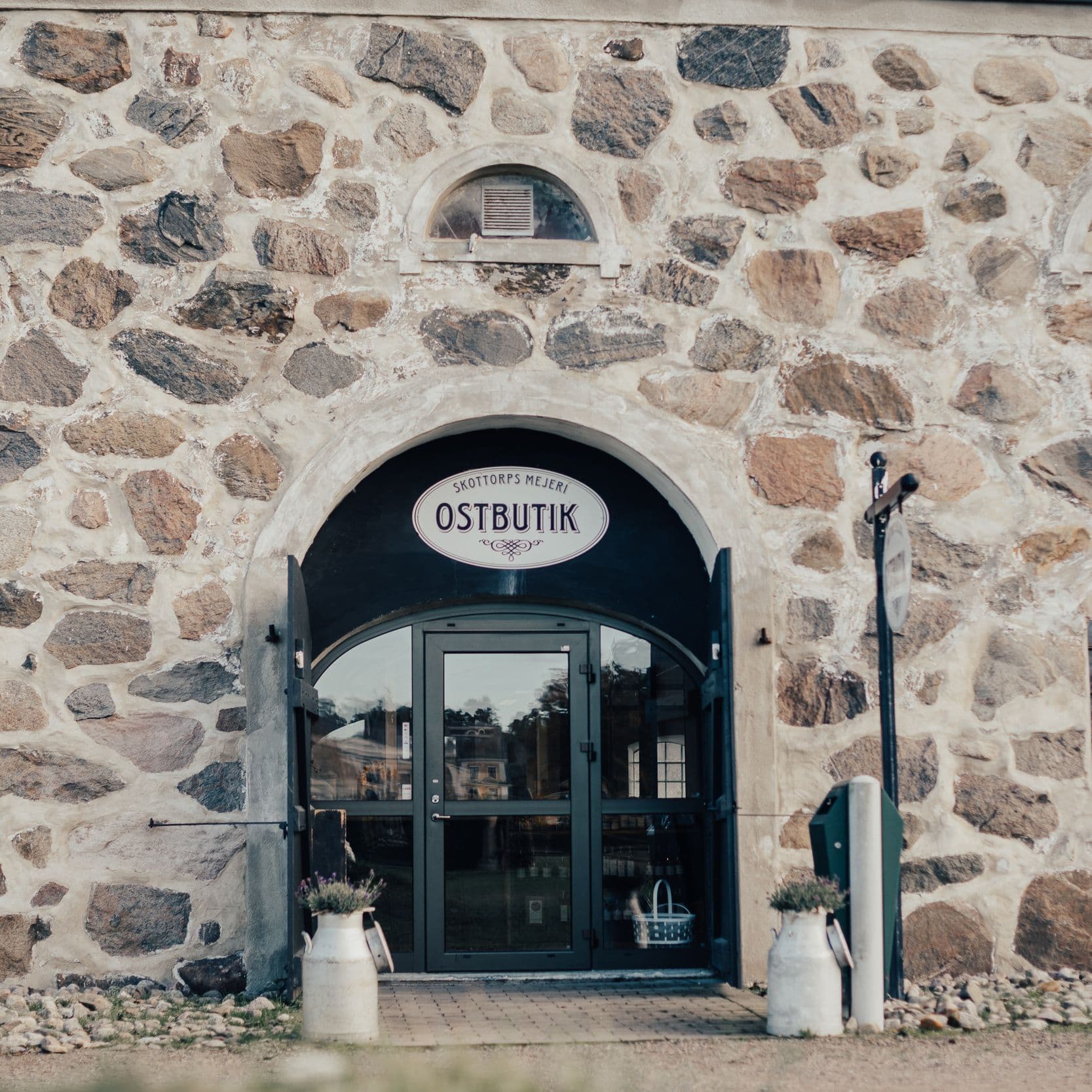 Ostbutik-skottorps-mejeri