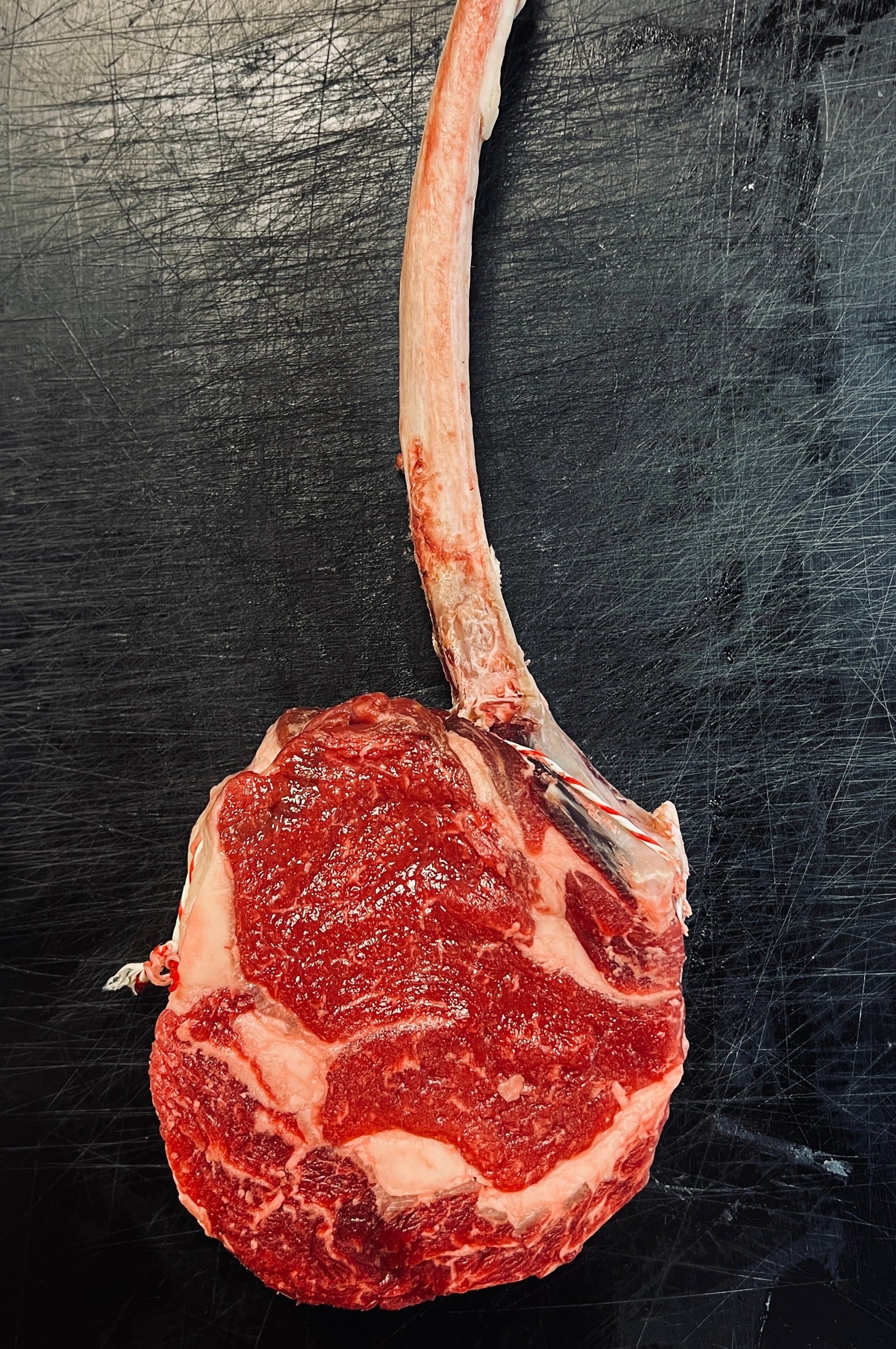 Tomahawk 1KG