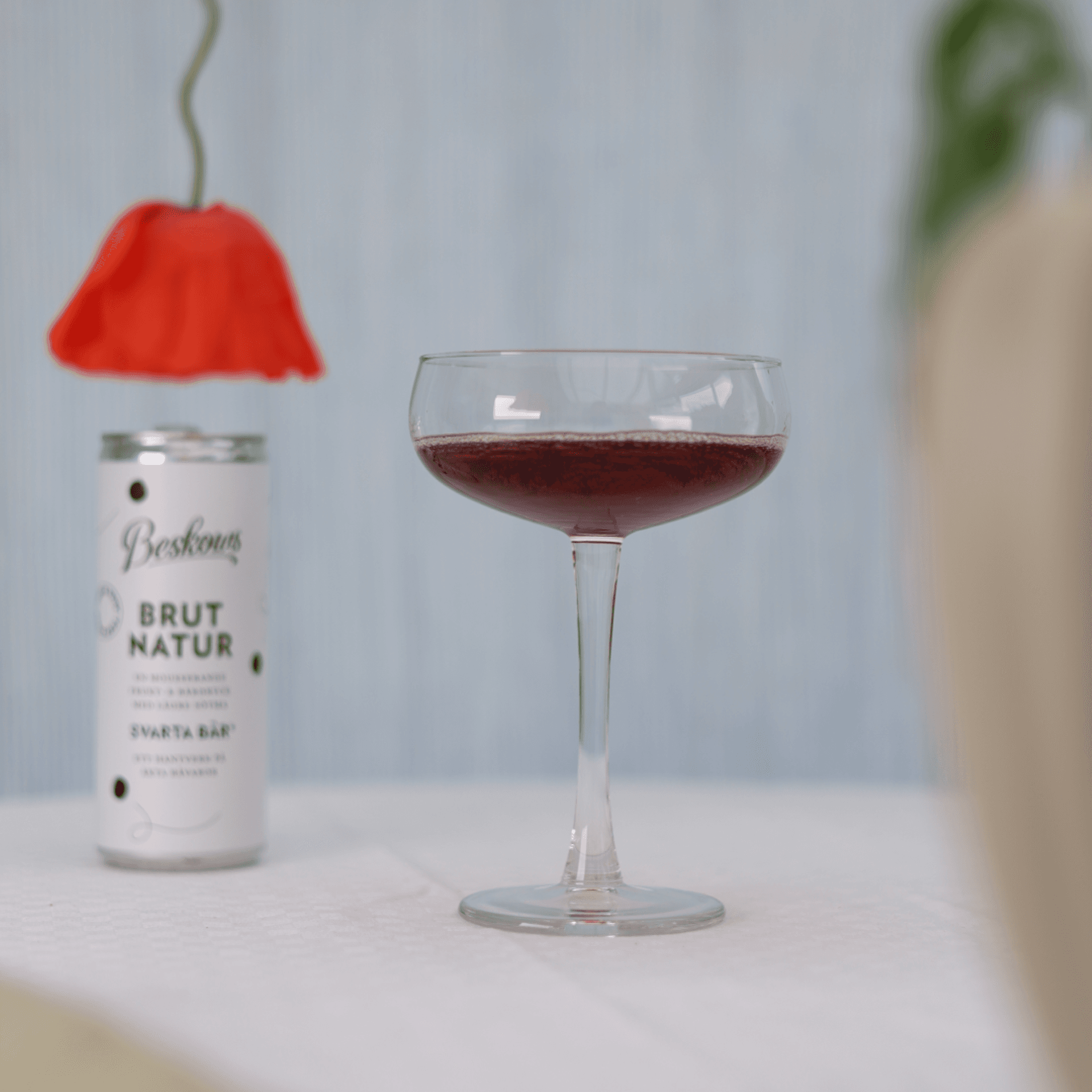 Beskows BRUT NATUR – svarta bär, 250ml
