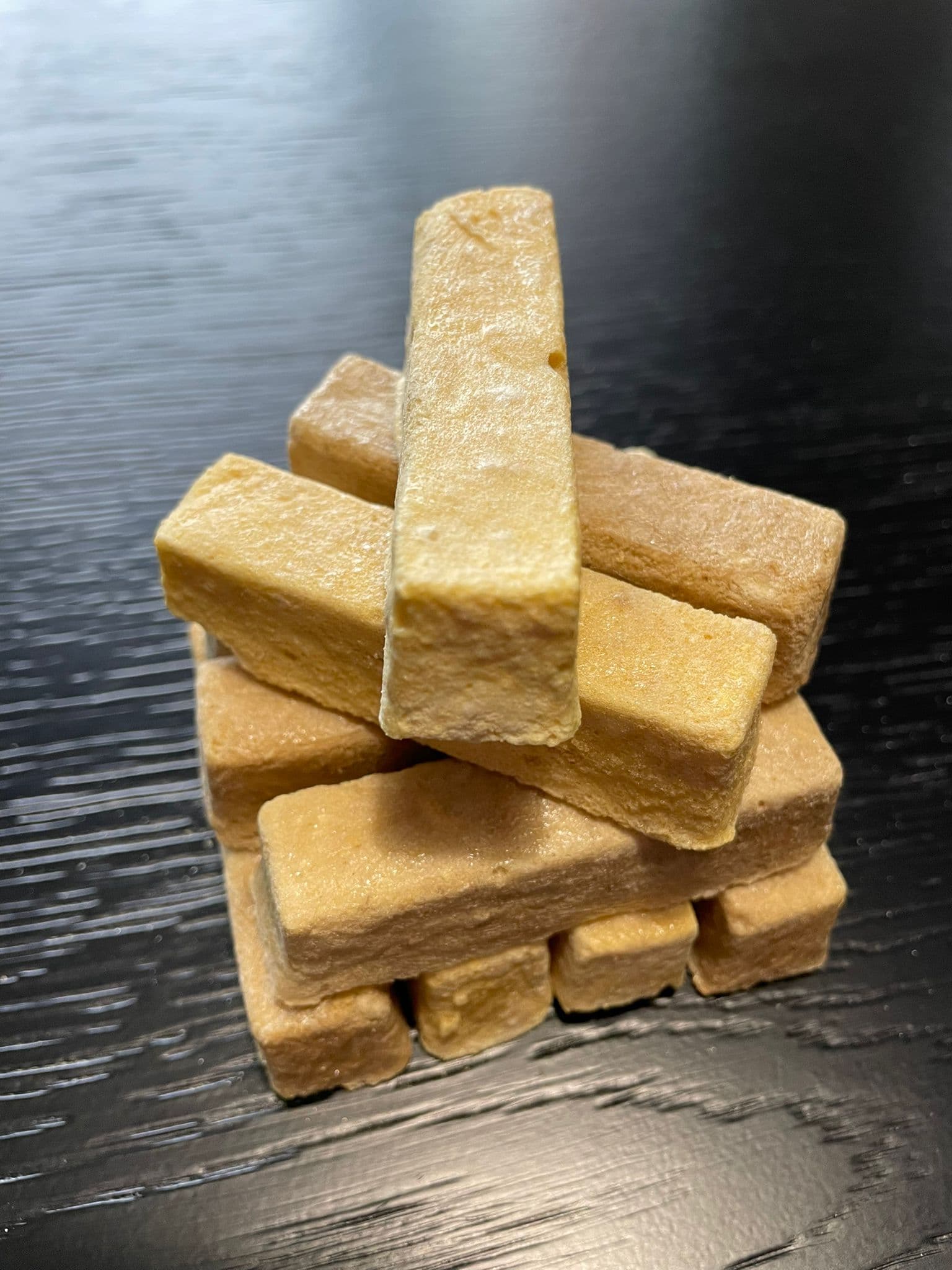 Frystorkade Fruktbars - Banan, Mango (50g net)