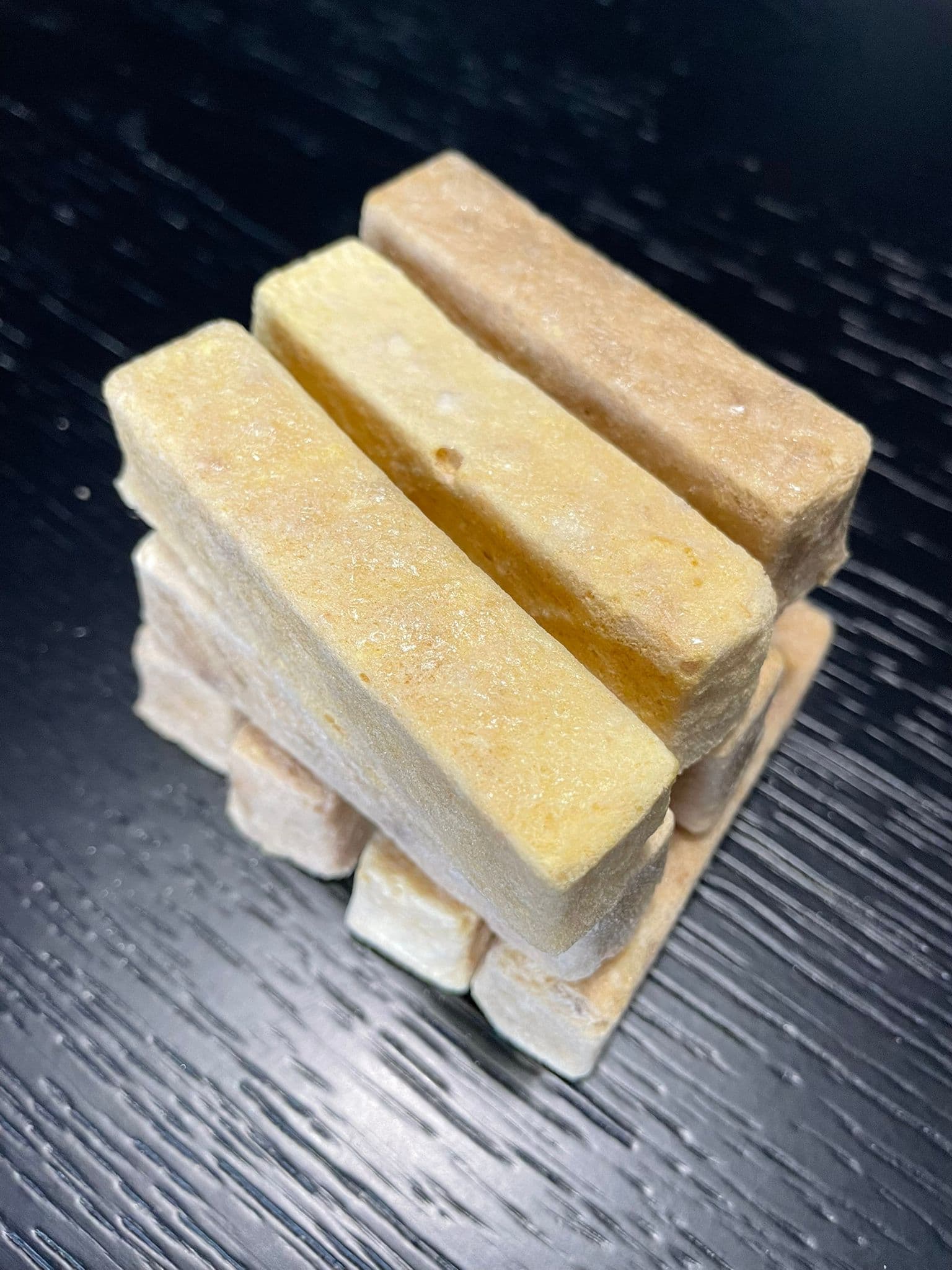 Frystorkade Fruktbars - Banan, Mango (50g net)